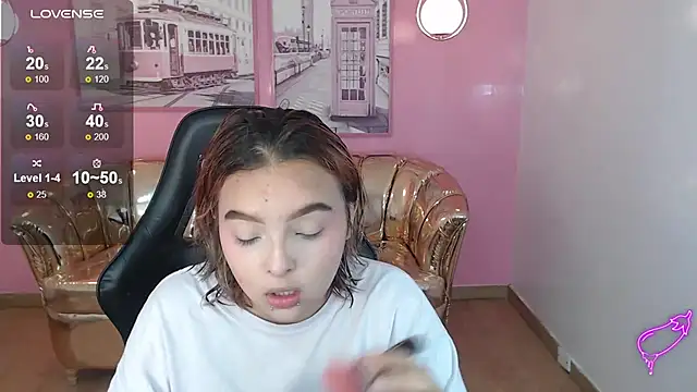 Snapshot of mia_foster_t chatting on November 17, 12:55 pm mia foster t online show from November 17, 12:55 pm