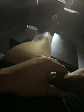 familia0210 online show from November 16, 5:29 pm