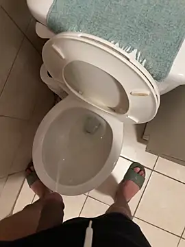 familia0210 online show from November 28, 9:39 pm