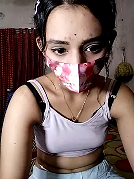 Snapshot of night_queeen7 chatting on October 8, 7:33 pm night queeen7 online show from October 8, 7:33 pm