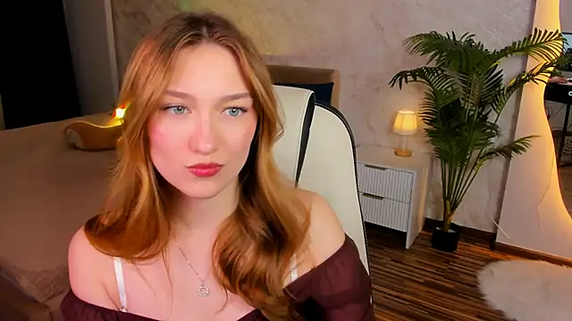 Snapshot of AngelAnabelle chatting on October 2, 9:33 pm AngelAnabelle online show from October 2, 9:33 pm