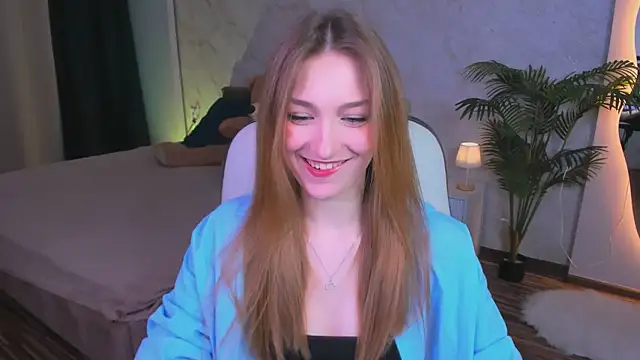 Snapshot of AngelAnabelle chatting on November 4, 9:03 pm AngelAnabelle online show from November 4, 9:03 pm