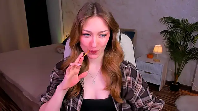 Snapshot of AngelAnabelle chatting on November 12, 11:47 pm AngelAnabelle online show from November 12, 11:47 pm