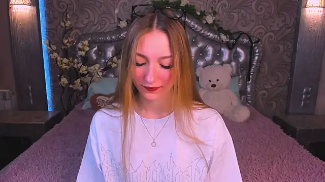 Snapshot of AngelAnabelle chatting on November 30, 8:02 pm AngelAnabelle online show from November 30, 8:02 pm