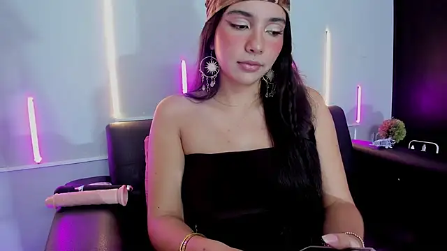 Jules Angel online show from October 30, 1:34 pm