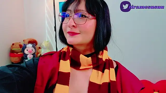 Snapshot of tiramesusuu chatting on November 16, 8:14 pm tiramesusuu online show from November 16, 8:14 pm