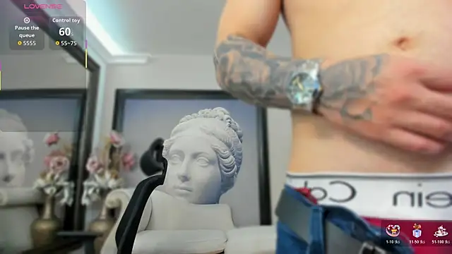 Snapshot of ElianKeiser chatting on October 25, 12:34 pm ElianKeiser online show from October 25, 12:34 pm