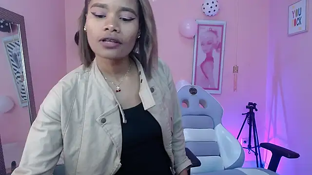 ingrid03 taffur online show from November 2, 1:35 pm