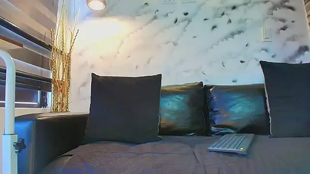 Max Miller S online show from November 26, 7:26 pm