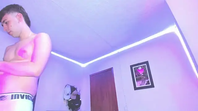 Snapshot of PapiNoha chatting on October 22, 10:31 pm PapiNoha online show from October 22, 10:31 pm