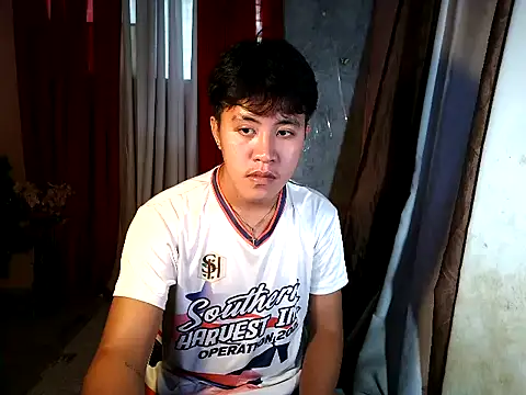 Snapshot of ur_fucking_rolly chatting on October 10, 11:15 pm ur fucking rolly online show from October 10, 11:15 pm