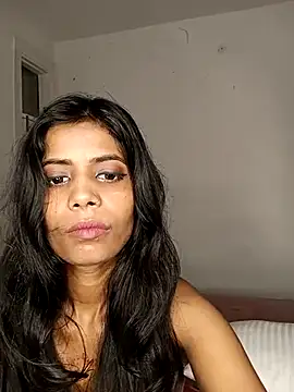 Snapshot of zoya_your chatting on October 13, 4:29 pm zoya your online show from October 13, 4:29 pm