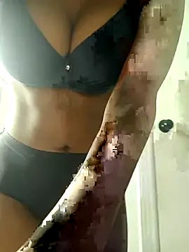 Snapshot of zoya_your chatting on November 10, 3:11 pm zoya your online show from November 10, 3:11 pm