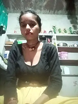 Snapshot of Cuty_kanchna chatting on October 21, 12:11 am Cuty kanchna online show from October 21, 12:11 am