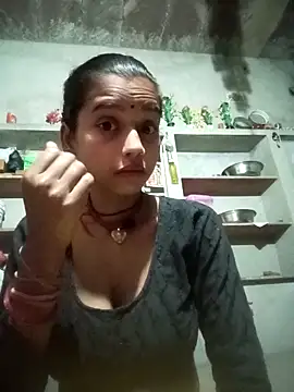 Snapshot of Cuty_kanchna chatting on October 24, 11:56 pm Cuty kanchna online show from October 24, 11:56 pm