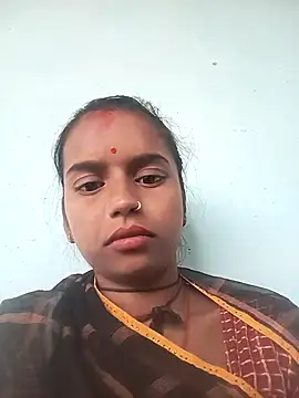 Snapshot of Cuty_kanchna chatting on November 14, 9:08 am Cuty kanchna online show from November 14, 9:08 am