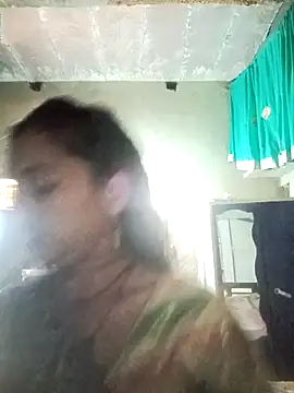 Snapshot of Cuty_kanchna chatting on December 3, 6:43 am Cuty kanchna online show from December 3, 6:43 am