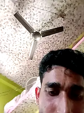 Snapshot of EmotionalOpenair55 chatting on October 22, 4:13 am EmotionalOpenair55 online show from October 22, 4:13 am