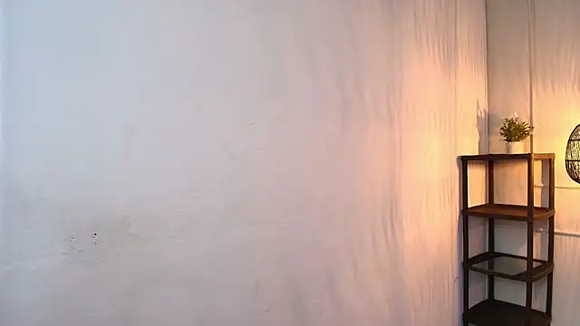 Snapshot of Nikki_Vesper chatting on November 5, 12:05 pm Nikki Vesper online show from November 5, 12:05 pm