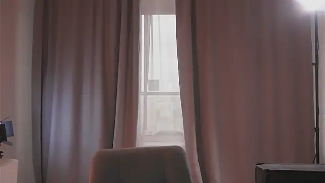 formoneyes online show from October 10, 4:22 am