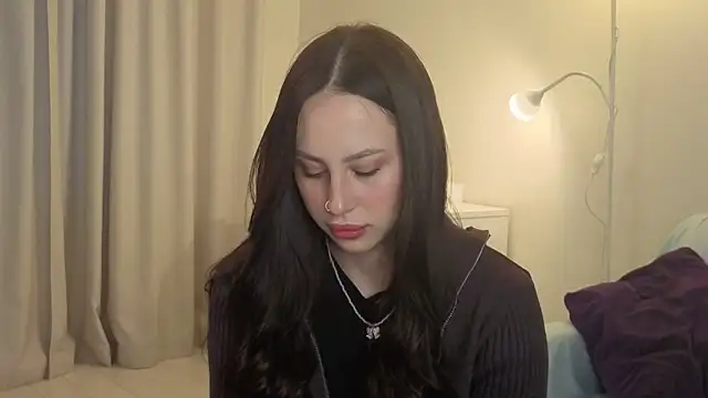 formoneyes online show from October 30, 4:25 am