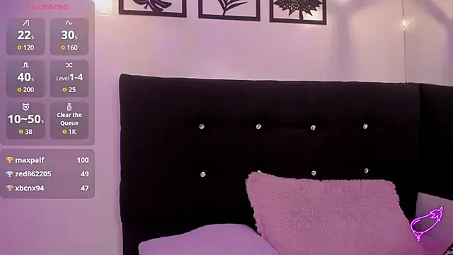 Haiily Baeker online show from November 5, 8:25 am