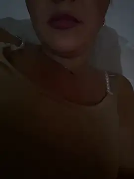 Daiana Andra online show from October 15, 7:03 pm