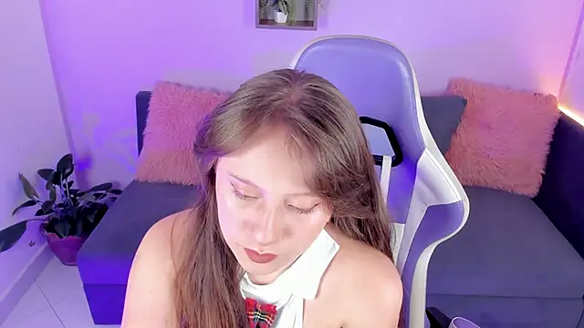 AliciaMoonx online show from November 21, 12:15 pm