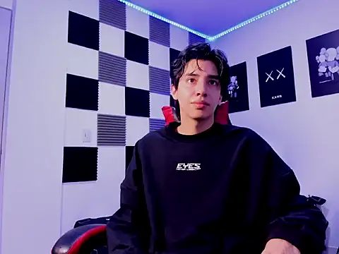 jeycobb online show from October 17, 11:57 am