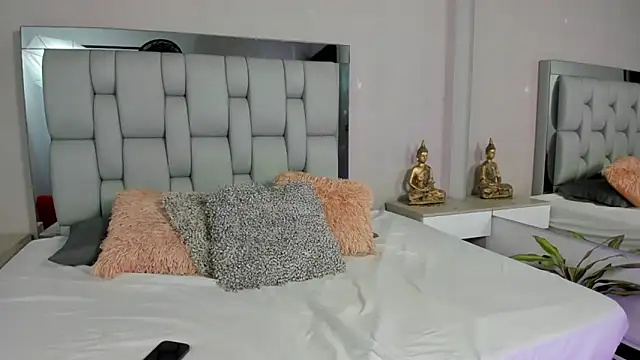 MarianaMiller1 online show from October 30, 2:46 am