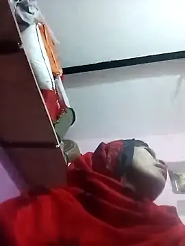 Priyanka hot54 online show from December 15, 4:50 am