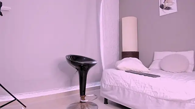  axelking  online show from October 10, 11:42 am