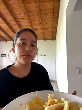 Nhefertary online show from November 29, 8:01 pm