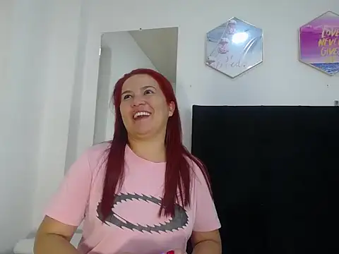 vauroraper online show from October 4, 1:58 am