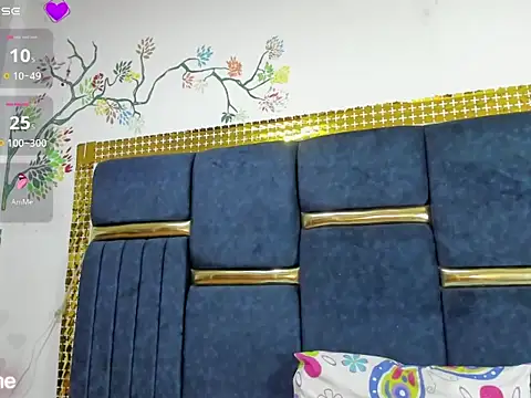 vauroraper online show from October 22, 1:39 am