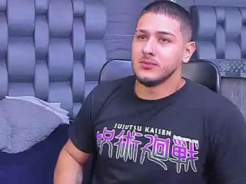 Snapshot of jasonshaw25 chatting on October 7, 11:24 pm jasonshaw25 online show from October 7, 11:24 pm