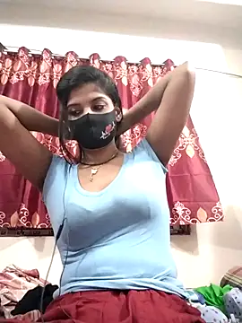 Snapshot of Queen-Any chatting on October 7, 6:05 pm Queen-Any online show from October 7, 6:05 pm