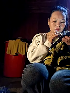 miomio-12 online show from October 7, 12:57 pm