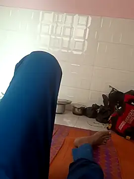 Snapshot of shohrab_hot chatting on October 10, 9:30 am shohrab hot online show from October 10, 9:30 am