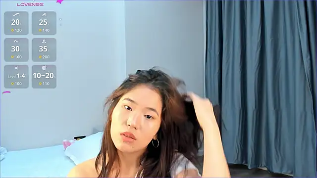 kim sua online show from October 25, 2:13 pm