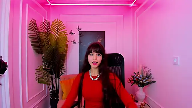 TiffanyYounge online show from November 17, 7:41 pm