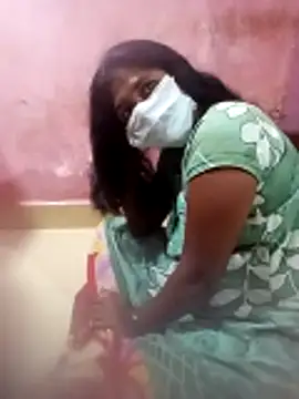 Snapshot of Eswar77 chatting on November 5, 7:08 am Eswar77 online show from November 5, 7:08 am