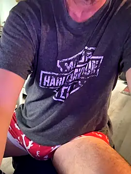 smkbustr online show from November 19, 6:08 pm