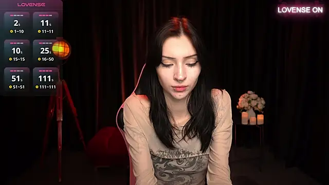 Snapshot of Trix_Void chatting on November 18, 10:31 am Trix Void online show from November 18, 10:31 am