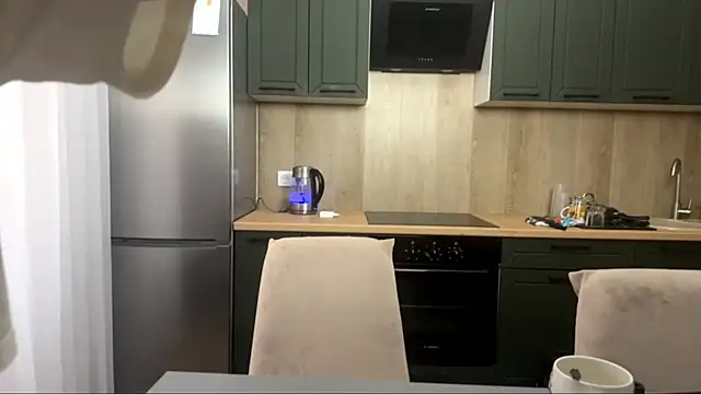 SunnySprinkle online show from October 9, 12:58 pm