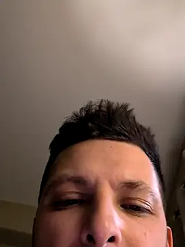 Snapshot of felipelon07 chatting on October 22, 5:45 pm felipelon07 online show from October 22, 5:45 pm