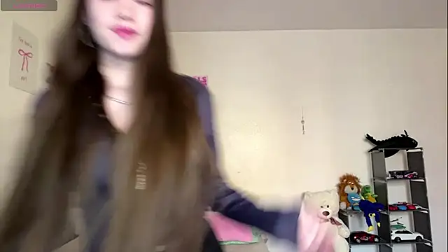 AlmetaBradicich online show from November 7, 6:02 am