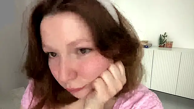 TamekiaSamii online show from November 14, 7:07 am