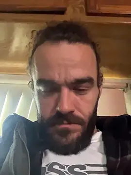 Snapshot of LumpaCoal chatting on October 24, 6:15 pm LumpaCoal online show from October 24, 6:15 pm