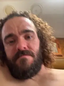 Snapshot of LumpaCoal chatting on November 8, 8:51 pm LumpaCoal online show from November 8, 8:51 pm